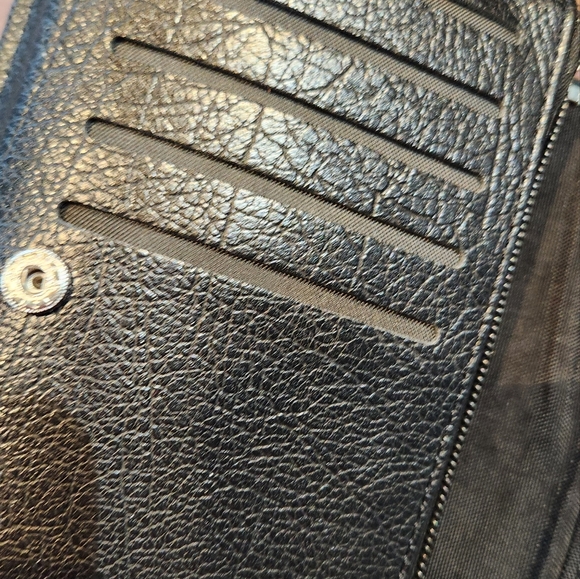 Gone With the Wind Vinyl Wallet Wristlet - Picture 7 of 8